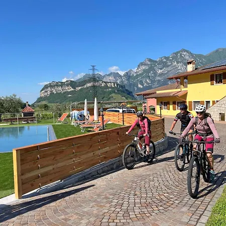 Farm stay Agritur Maso Fontane Arco